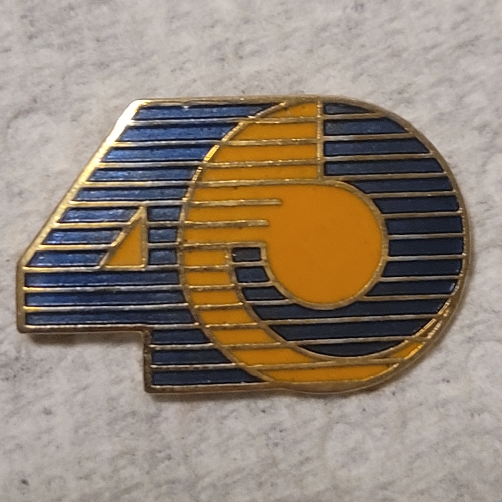 Rams 40th Anniversary Pin